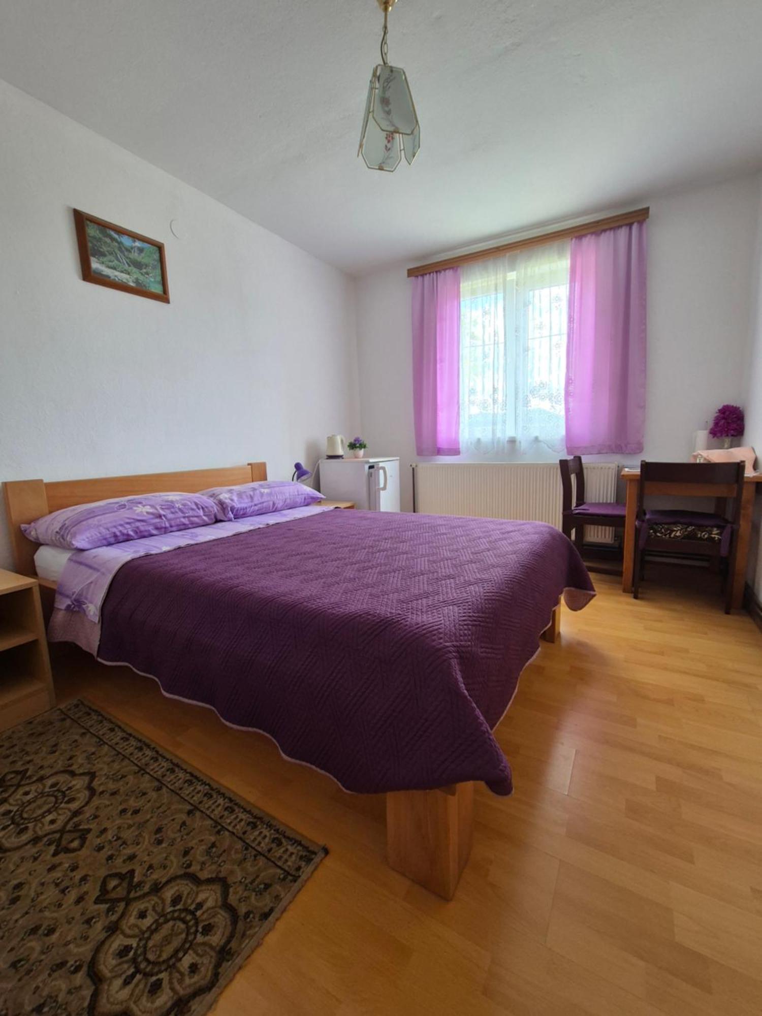Guesthouse Milka Poljanak Buitenkant foto